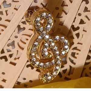 Music Note Brooch Pin